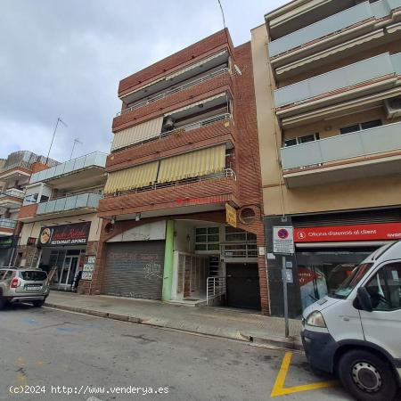  Local en venta en La Torre-roja-Campreciós-Grup Sant Jordi - BARCELONA 