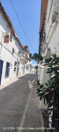 Casa en casco antiguo de Altea con terraza y vistas panorámicas. - ALICANTE