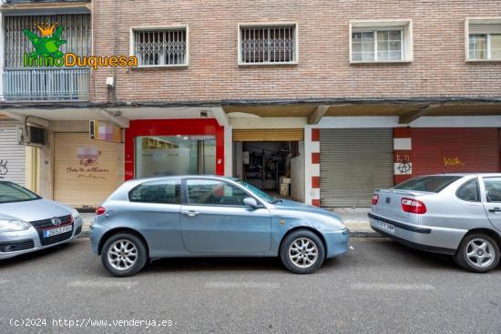 Local comercial en Santa Clotilde Granada - GRANADA