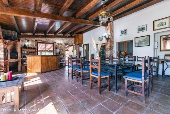 Venta de exclusivo Chalet - AVILA