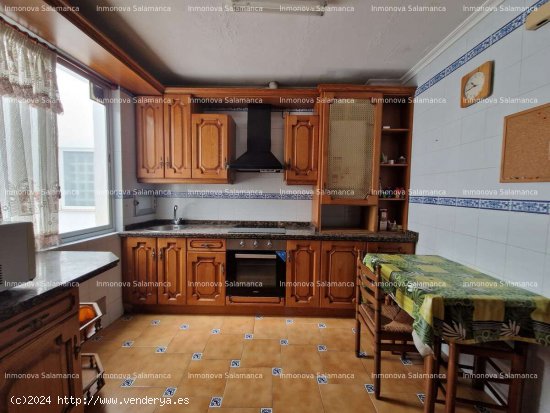 Salamanca (Zona Avenida Mirat). OPORTUNIDAD Ideal estudiantes. 4D, 2WC . INMONOVA - Salamanca