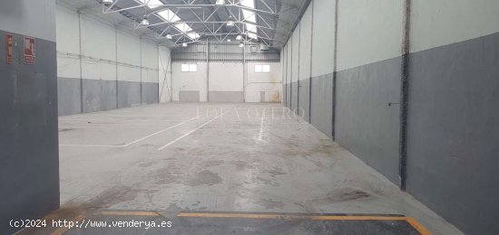 Nave industrial en Alquiler en Polígono Fuente del Jarro - Paterna