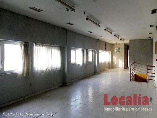 Local comercial: Bar / Restaurante en Torrelavega.