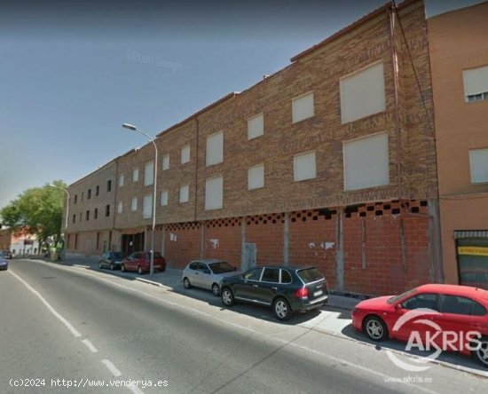  EDIFICIO EN CONSTRUCCIÓN EN CAMARENA 