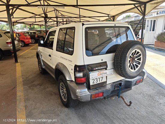 Mitsubishi Montero 2.5 TDI GLS STSN. CORTO - Cornella de Terri