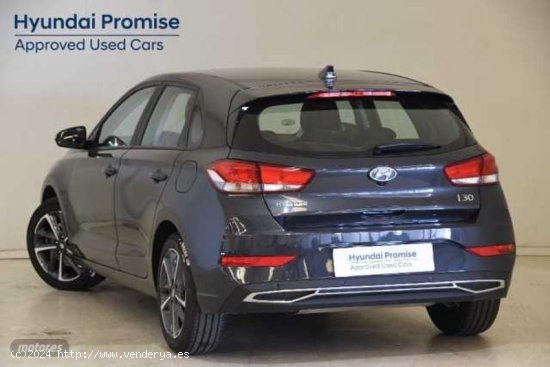 Hyundai i30 1.5 DPI Klass SLX 110 de 2023 con 18.724 Km por 19.490 EUR. en Cadiz