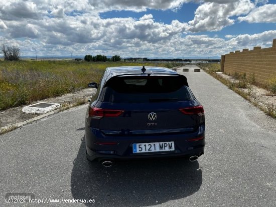 Volkswagen Golf GTI Clubsport 2.0 TSI 221kW (300CV) DSG de 2021 con 28.867 Km por 36.990 EUR. en Mad