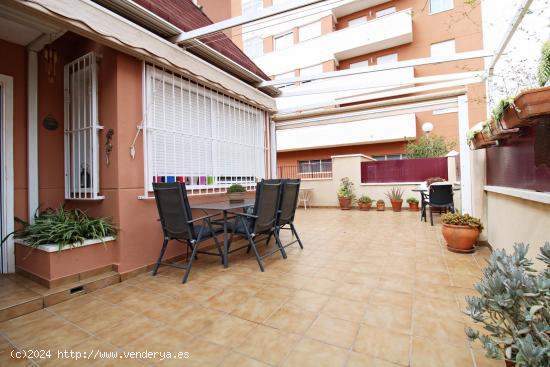 BUNGALOW DE ESQUINA EN ZONA KELME - ALICANTE