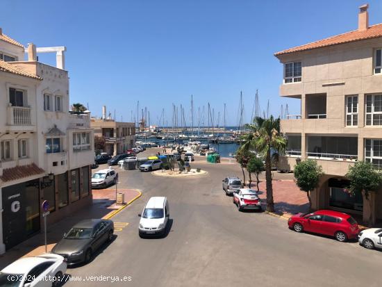 MAGNIFICO PISO CON TERRAZA EN ALMERIMAR FRENTE AL PUERTO - ALMERIA