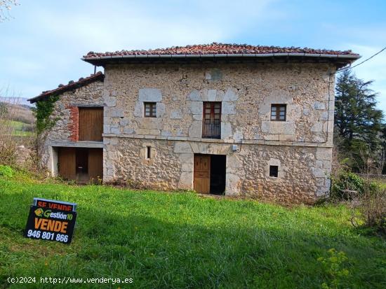  Se Vende Casa de Piedra con Terreno en Valle de Mena - BURGOS 