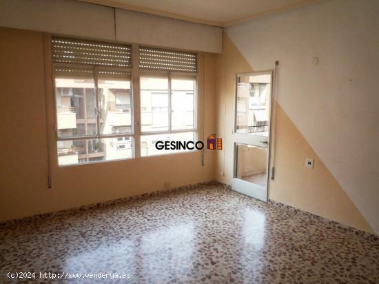 PISO EN VENTA EN ONTINYENT - UBICADO EN AMPLIA AVENIDA - VALENCIA