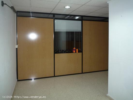 LOCAL COMERCIAL EN ALQUILER - IDEAL PARA OFICINAS - VALENCIA