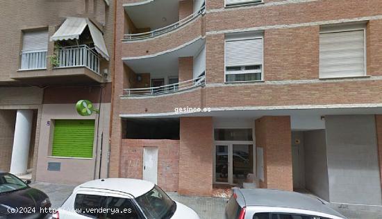 LOCAL COMERCIAL EN ALQUILER EN ONTINYENT - JUNTO AL CENTRO COMERCIAL - VALENCIA