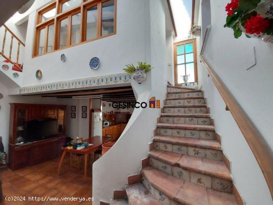 CASA BIEN SITUADA EN PLENO CASCO ANTIGUO - VALENCIA