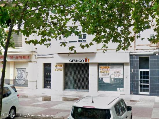 LOCAL COMERCIAL EN AVENIDA SELGAS - VALENCIA