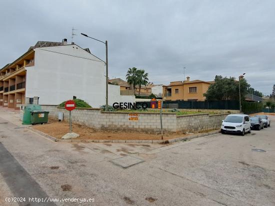  TERRENO URBANO EN BUENA ZONA DE GENOVÉS - VALENCIA 