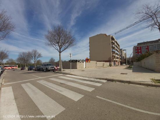 SUELO URBANO CON OBRA PARALIZADA - VALENCIA