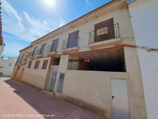  EDIFICIO EN CONSTRUCCIÓN PARALIZADA - VALENCIA 