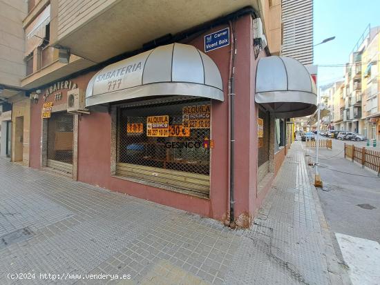 LOCAL COMERCIAL HACIENDO CHAFLÁN EN ZONA TRANSITADA - VALENCIA