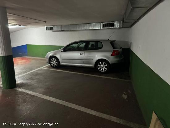 PLAZA DE PARKING EN VENTA EN BARRIO CENTRE EN CORNELLA DE LLOBREGAT - BARCELONA