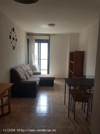 Piso ALQUILER temporal, 1 habitación con garaje. - CASTELLON