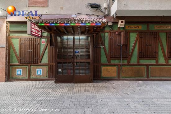  Se vende Local comercial en Plaza de Toros - GRANADA 