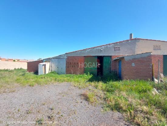 TERRENO URBANO EN BLASCOSANCHO, ÁVILA - AVILA