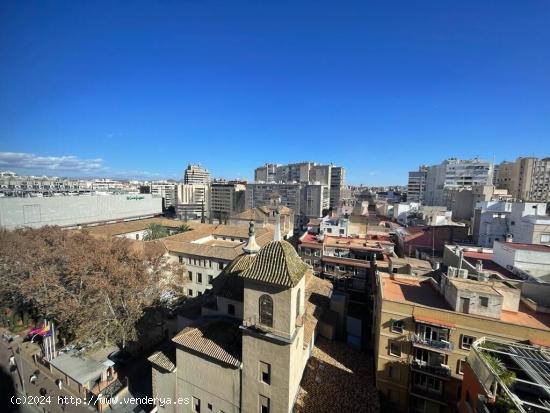 FANTASTICO PISO CON VISTAS EN EL CENTRO DE MURCIA - MURCIA