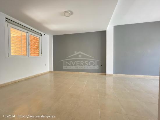 OPORTUNIDAD!! CASA EN SANTO DOMINGO - ALMERIA