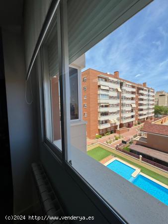 COQUETO PISO EN ZONA DE KELME CON PSICINA Y PLAZA DE GARAJE - ALICANTE