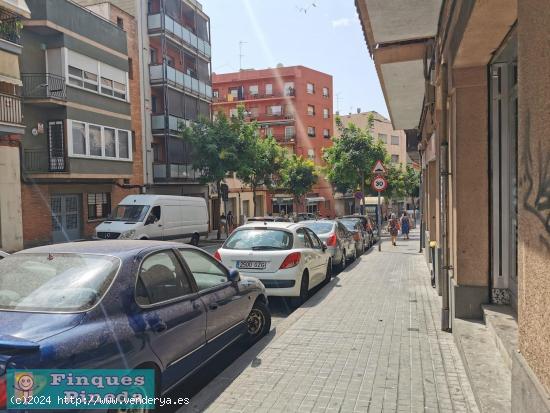 Local comercial en Mataro - BARCELONA