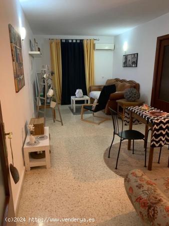 VENTA PISO CON GARAJE Y TRASTERO EN VILLAMARTIN - CADIZ