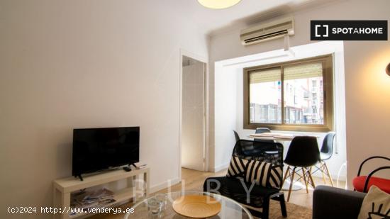 Apartamento entero de 2 dormitorios en L'Hospitalet de Llobregat. - BARCELONA