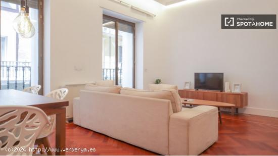 Apartamento de 2 dormitorios en alquiler en Malasaña - MADRID