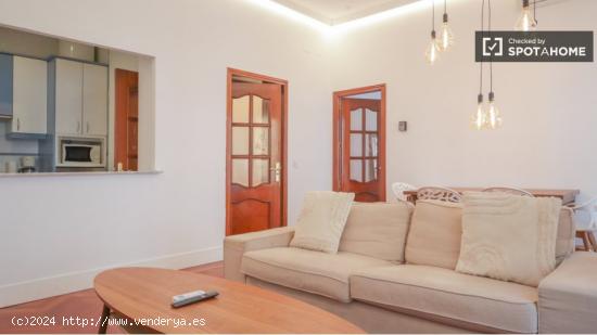 Apartamento de 2 dormitorios en alquiler en Malasaña - MADRID