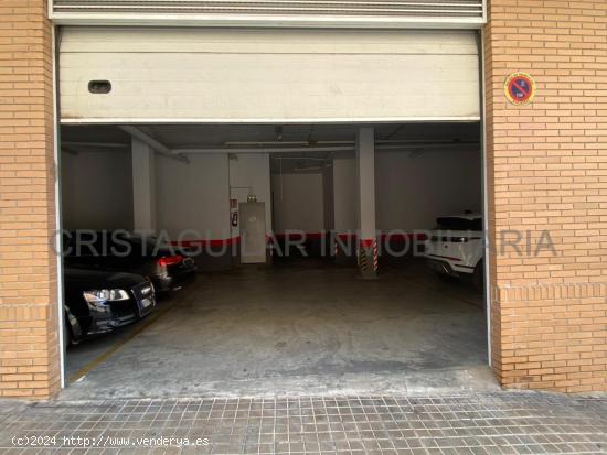 A LA VENTA PLAZAS DE PARKING. OPCIÓN DE TRASTERO. - VALENCIA