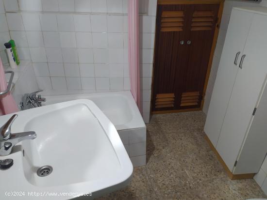 EN VENTA CASA DE PUEBLO EN BURBÁGUENA - TERUEL