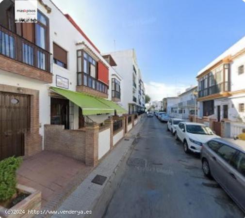 Plaza de parking en la Calle Divina Pastora - CADIZ