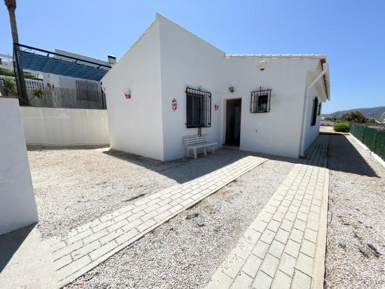 CASA EN PUENTE DON MANUEL CON PISCINA - MALAGA