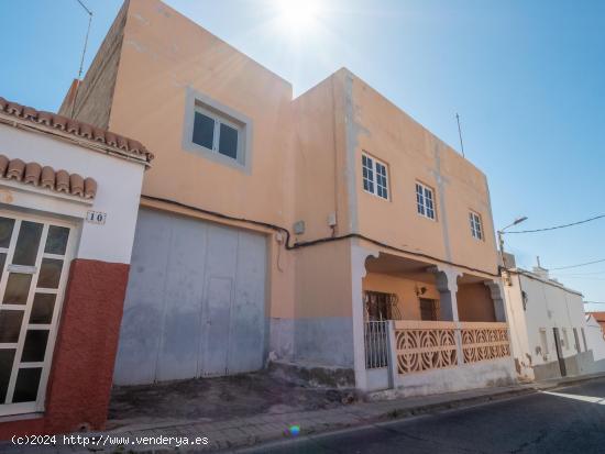 CASA TERRERA MÁS SOLAR EN CARRIZAL - LAS PALMAS