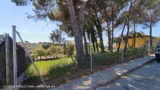 Suelo urbano en venta  en Sils - Girona