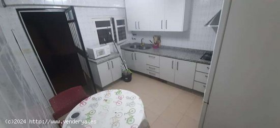  Casa en Venta en Baza - Baza 