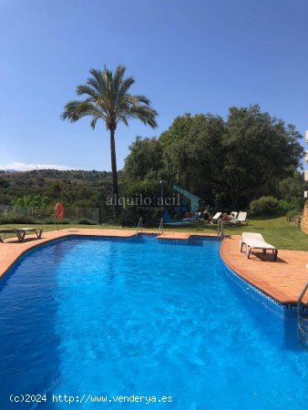 SE ALQUILA BONITO PISO EN ELVIRIA DE SEPTIEMBRE A JUNIO !