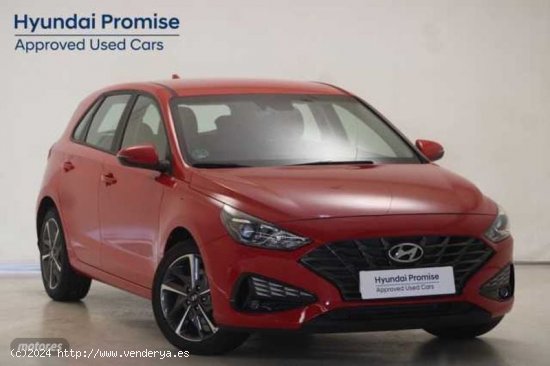 Hyundai i30 1.5 DPI Klass SLX 110 de 2023 con 8.713 Km por 21.990 EUR. en A Coruna