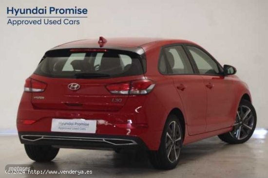 Hyundai i30 1.5 DPI Klass SLX 110 de 2023 con 8.713 Km por 21.990 EUR. en A Coruna