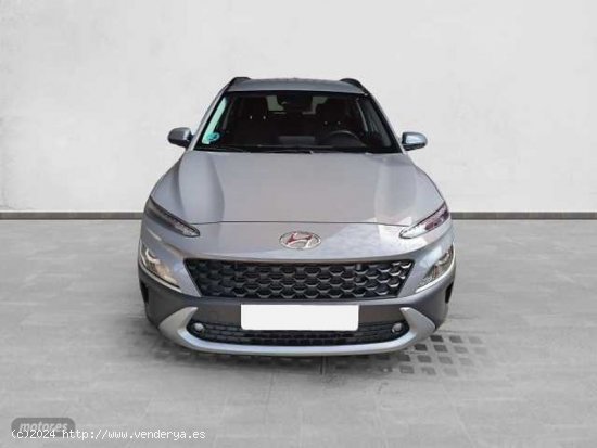 Hyundai Kona 1.0 TGDI Maxx 4x2 de 2023 con 18.990 Km por 21.490 EUR. en Tarragona