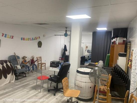 Se vende Taller Mecánico en Parla - MADRID