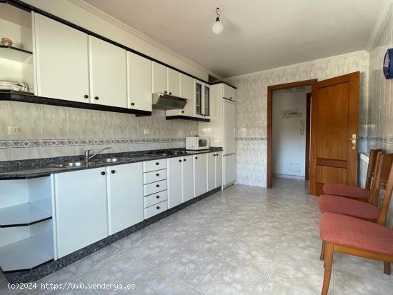 VENTA CASA EN SANTO TOMAS DE LAS OLLAS PONFERRADA - LEON