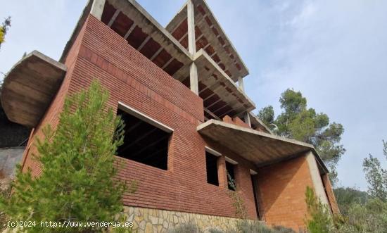 CASA EN VENDA EN CONSTRUCCIÓ A CORBERA DE LLOBREGAT, PROVÍNCIA DE BARCELONA - BARCELONA