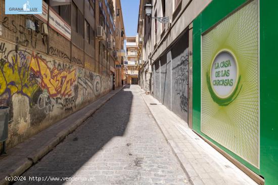 Garaje en calle Recogidas 20 - GRANADA